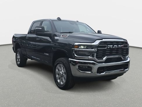 New 2026 RAM 2500 Big Horn AWD/4WD image 3