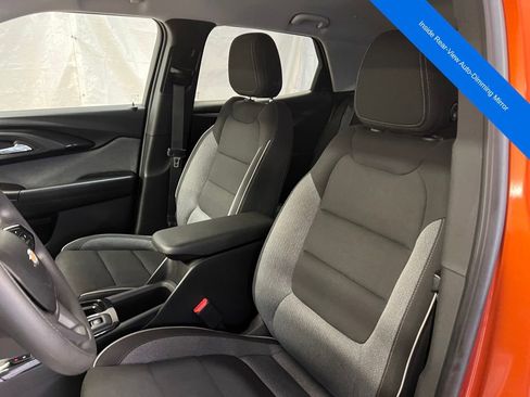 Used 2023 Chevrolet TrailBlazer LT w/ Convenience Package image 16