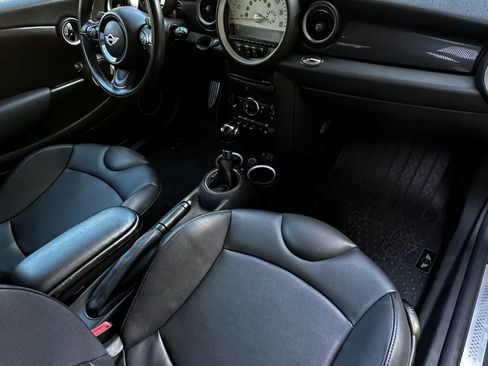 Used 2013 MINI Cooper S FWD image 23
