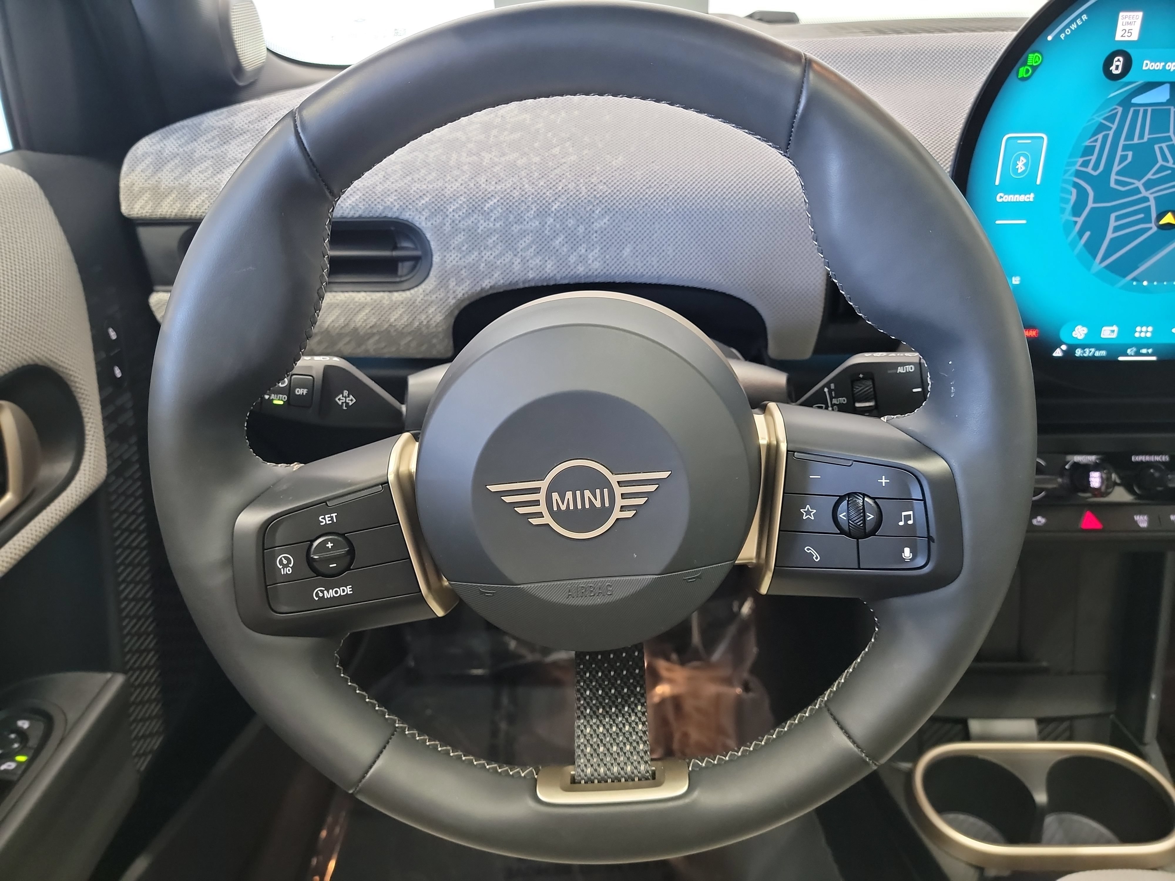 Used 2025 MINI Cooper S FWD image 17