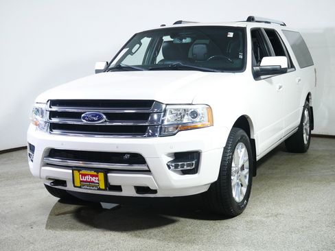 Used 2017 Ford Expedition EL Limited w/ Equipment Group 301A AWD/4WD image 3