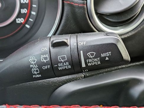 Used 2020 Jeep Wrangler Unlimited Rubicon w/ Quick Order Package 28Y Recon AWD/4WD image 21