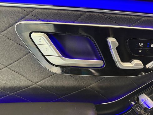 Used 2021 Mercedes-Benz S 580 4MATIC Sedan w/ AMG Line image 14