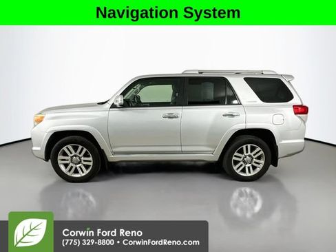 Used 2011 Toyota 4Runner Limited AWD/4WD image 4
