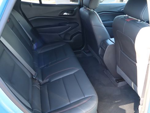 Used 2025 Chevrolet Trax RS w/ Driver Confidence Package FWD image 35