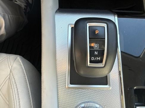 Used 2025 Mitsubishi Outlander SE AWD/4WD image 15
