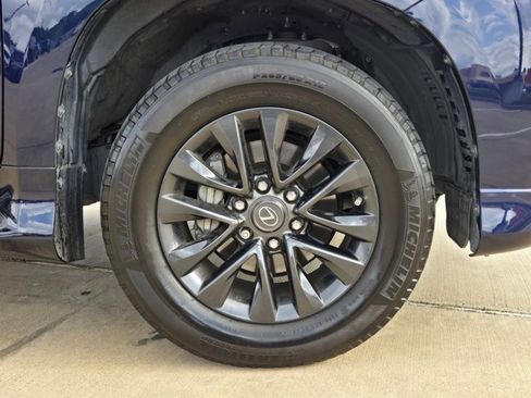 Used 2023 Lexus GX 460 Premium AWD/4WD image 25