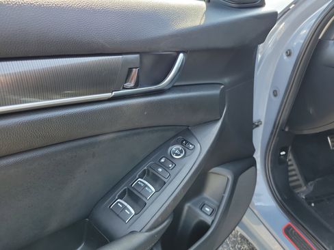 Used 2022 Honda Accord Sport Special Edition image 18