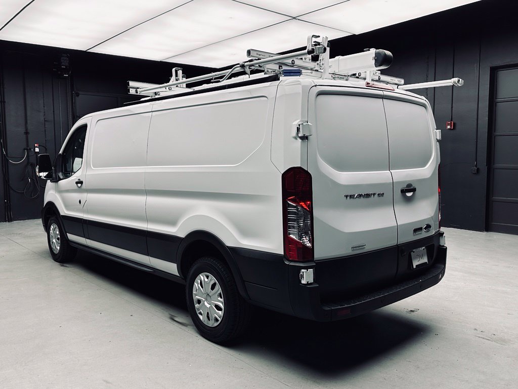 Used 2023 Ford Transit 150 Low Roof RWD image 4