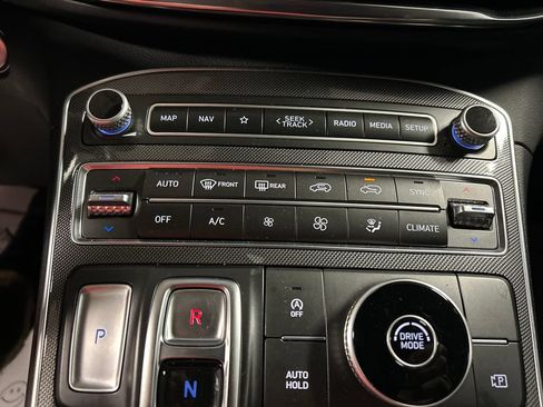 Used 2023 Hyundai Santa Fe XRT FWD image 17