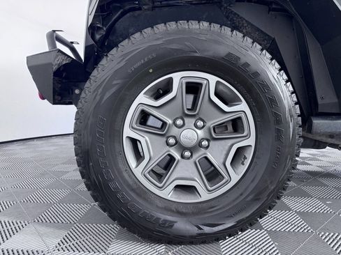 Used 2021 Jeep Wrangler Unlimited Rubicon image 8