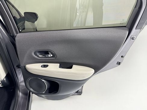 Certified 2019 Honda HR-V EX image 27