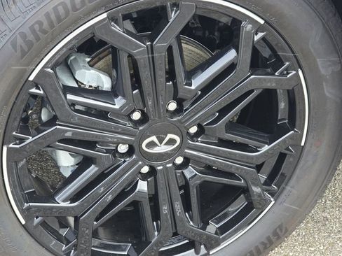 New 2026 INFINITI QX80 SPORT w/ Sport Exterior Package image 15