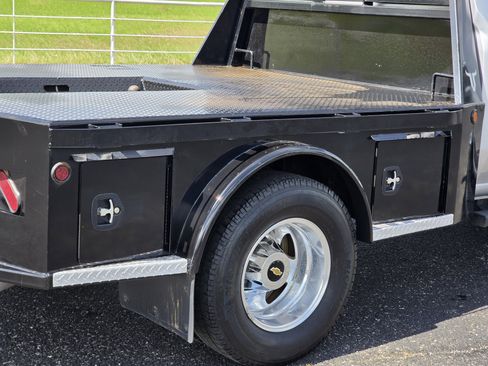 Used 2022 Chevrolet Silverado 3500 High Country AWD/4WD image 7