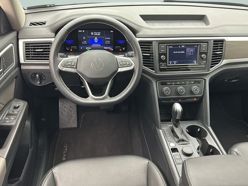 Used 2023 Volkswagen Atlas SE AWD/4WD image 11
