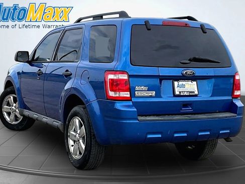 Used 2012 Ford Escape XLT AWD/4WD image 4