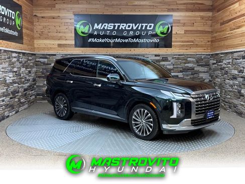 Used 2023 Hyundai Palisade Calligraphy w/ Cargo Package AWD/4WD image 1