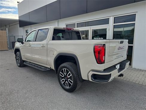 New 2026 GMC Sierra 1500 AT4 w/ AT4 Premium Package image 5
