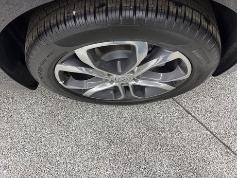 Used 2026 Chrysler Pacifica Pinnacle w/ Trailer Tow Group image 8