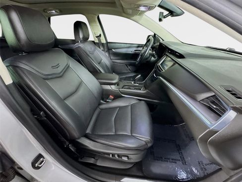 Used 2018 Cadillac XT5 Luxury AWD/4WD image 29