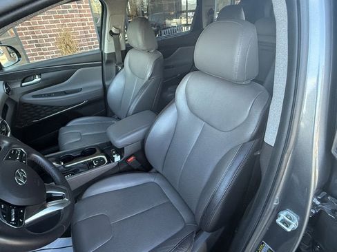 Used 2019 Hyundai Santa Fe Limited image 19