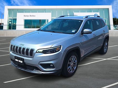 Used 2020 Jeep Cherokee Latitude Plus FWD image 1