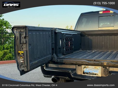 Used 2020 RAM 1500 Laramie AWD/4WD image 19