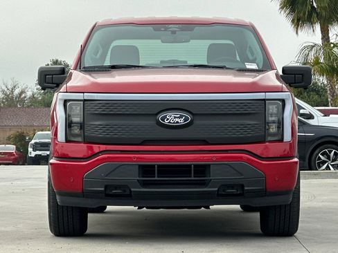 Used 2024 Ford F150 Lightning Flash image 9