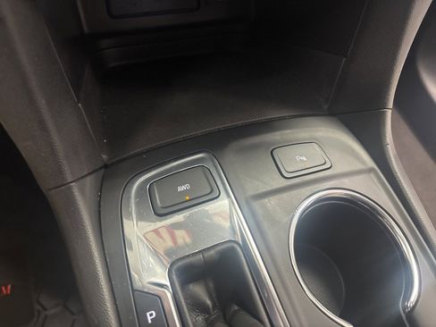 Used 2024 Chevrolet Equinox LT image 24