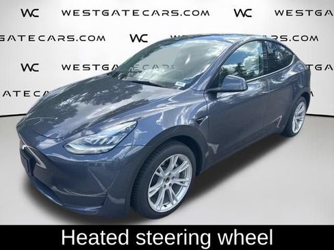 Used 2023 Tesla Model Y Long Range AWD/4WD image 28