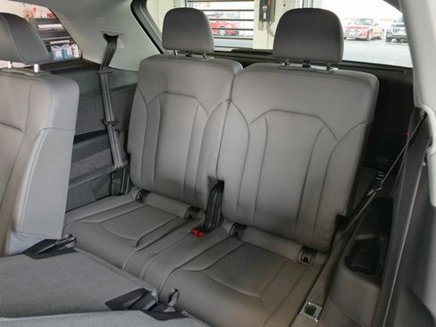 New 2026 Audi Q7 3.0T Premium Plus image 13