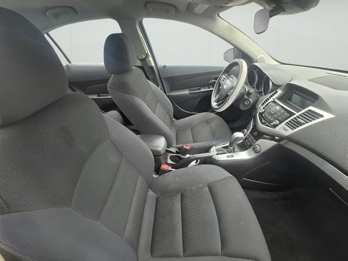 Used 2016 Chevrolet Cruze LT FWD image 13