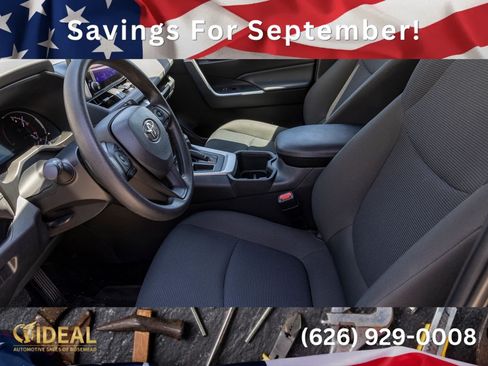 Used 2024 Toyota RAV4 LE FWD image 21