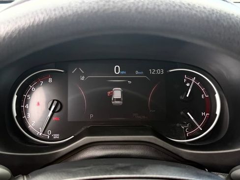 Used 2024 Toyota RAV4 XLE AWD/4WD image 14