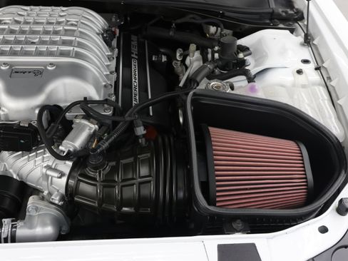 Used 2023 Dodge Challenger SRT Hellcat RWD image 18