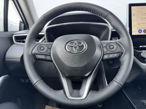 New 2026 Toyota Corolla Cross XLE image 21