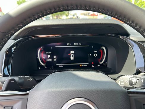 New 2026 Nissan Pathfinder SL AWD/4WD image 15
