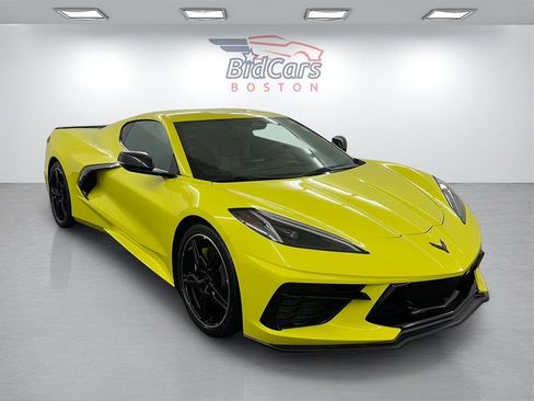Used 2024 Chevrolet Corvette Stingray Coupe w/ 1LT image 3