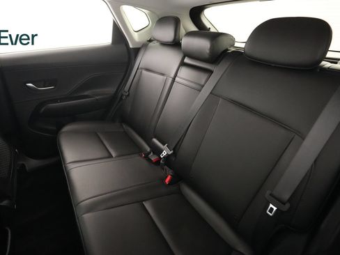 Used 2024 Hyundai Kona Limited FWD image 24