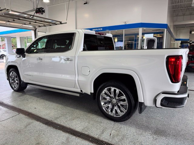 Used 2023 GMC Sierra 1500 Denali w/ Denali Reserve Package AWD/4WD image 5