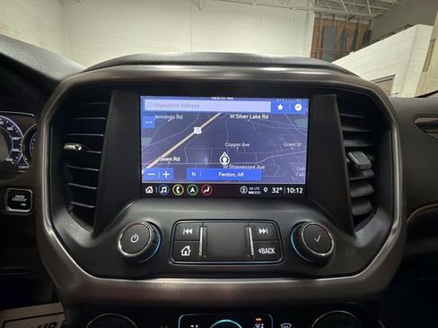 Certified 2022 GMC Acadia AT4 w/ Technology Package image 18