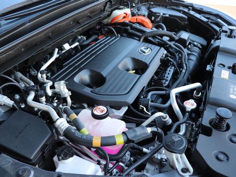 Used 2023 Lexus NX 450h+ AWD w/ Luxury Package image 14