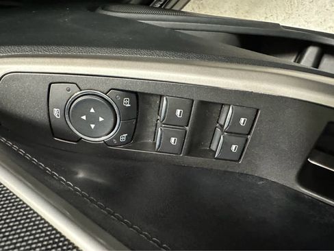 Certified 2022 Ford Explorer XLT w/ Equipment Group 202A image 17