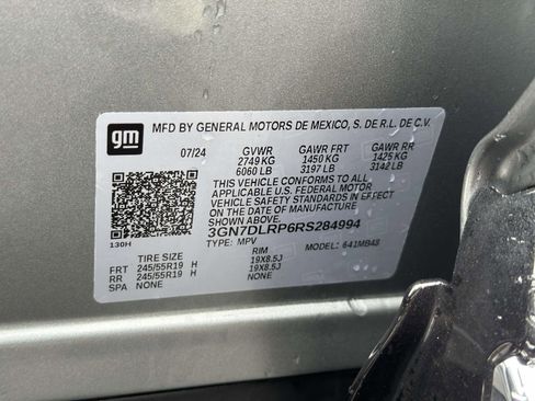 Used 2024 Chevrolet Equinox EV LT image 28