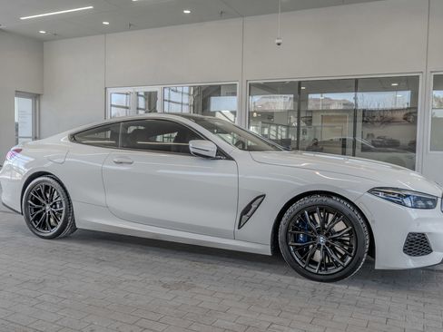Used 2019 BMW M850i xDrive M850i xDrive w/ Comfort Seating Package image 12