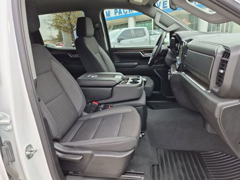 Certified 2025 Chevrolet Silverado 1500 LT image 24