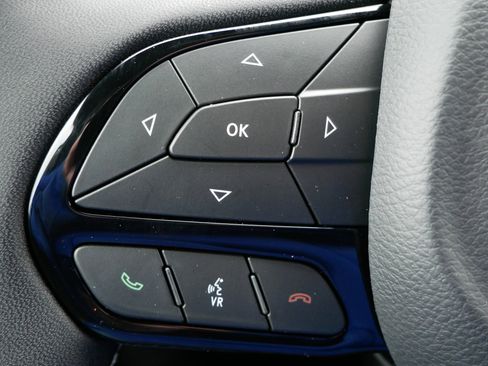 New 2026 Chrysler Pacifica Select image 15