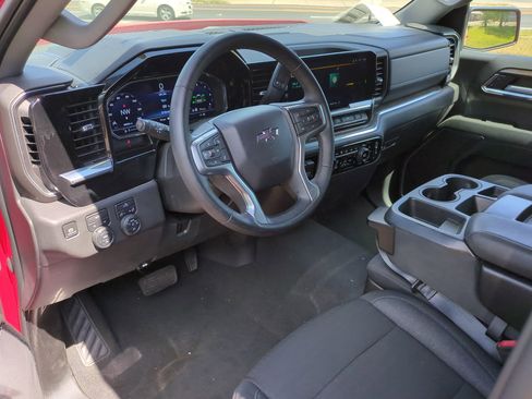 Certified 2023 Chevrolet Silverado 1500 RST AWD/4WD image 2