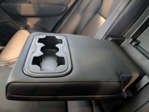 New 2026 Volvo XC60 B5 Ultra w/ Protection Package Premier image 25