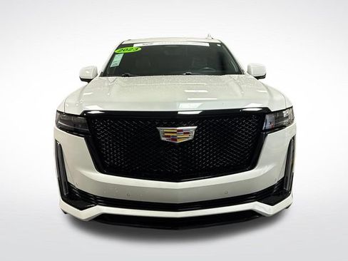 Certified 2023 Cadillac Escalade Sport w/ LPO, ONYX Package AWD/4WD image 10